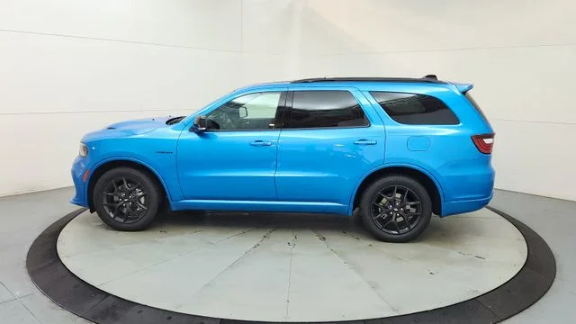 New 2026 B5 Blue Exterior Paint Dodge GT Plus HEMI V8 image 6