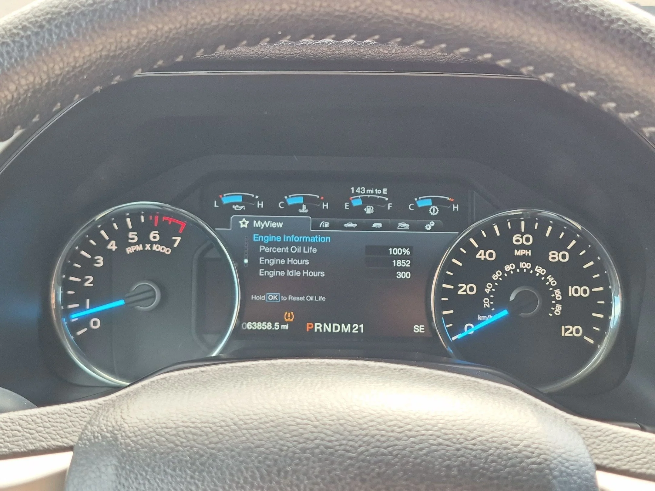 Used 2015 Ingot Silver Ford Lariat image 14