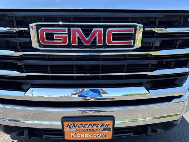Used 2024 Summit White GMC SLT image 35