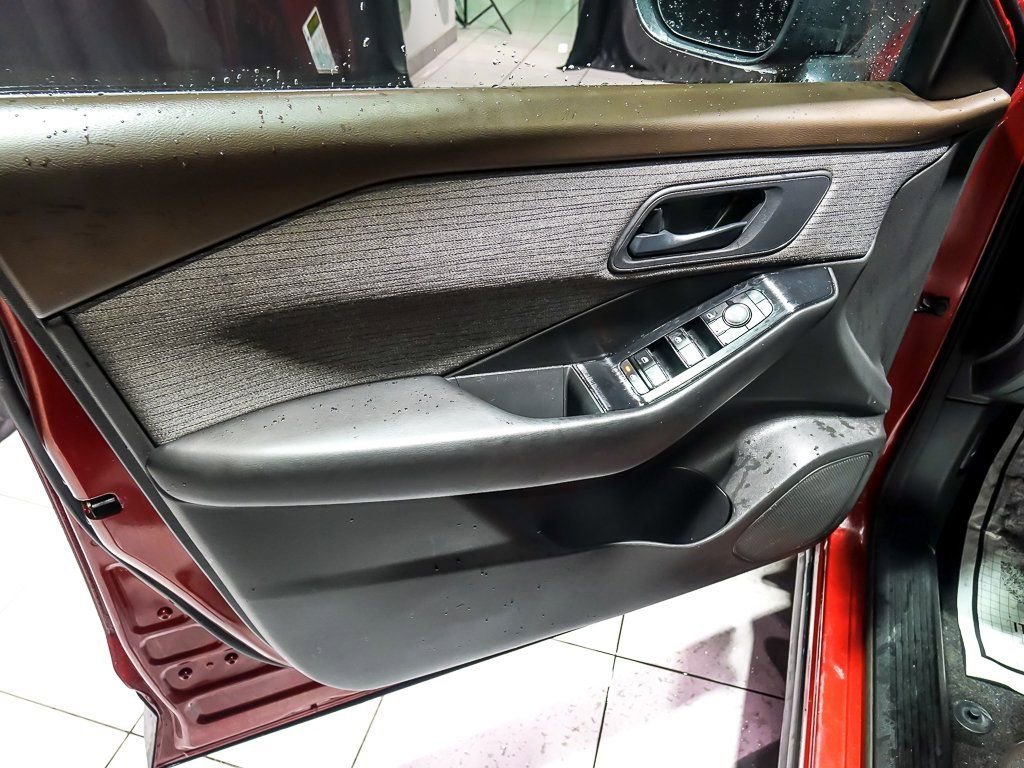 2023 NISSAN ROGUE - Image 24