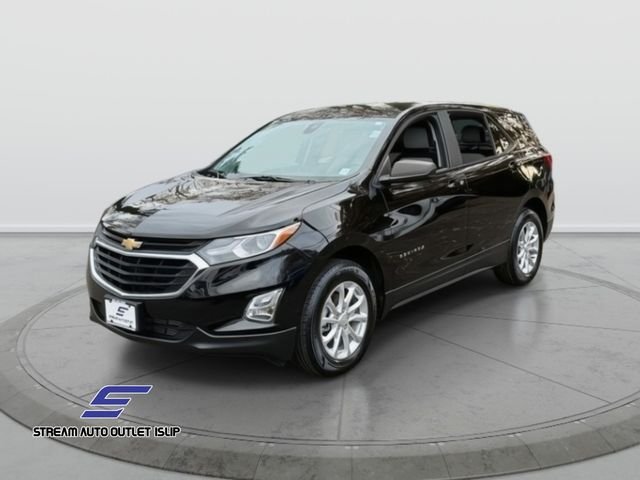 2021 Chevrolet Equinox LS photo 3