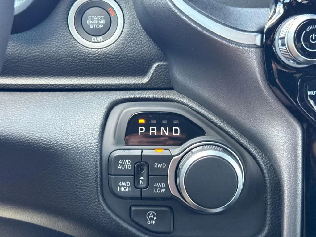 2025 RAM 1500 Big Horn/Lone Star - Photo 19