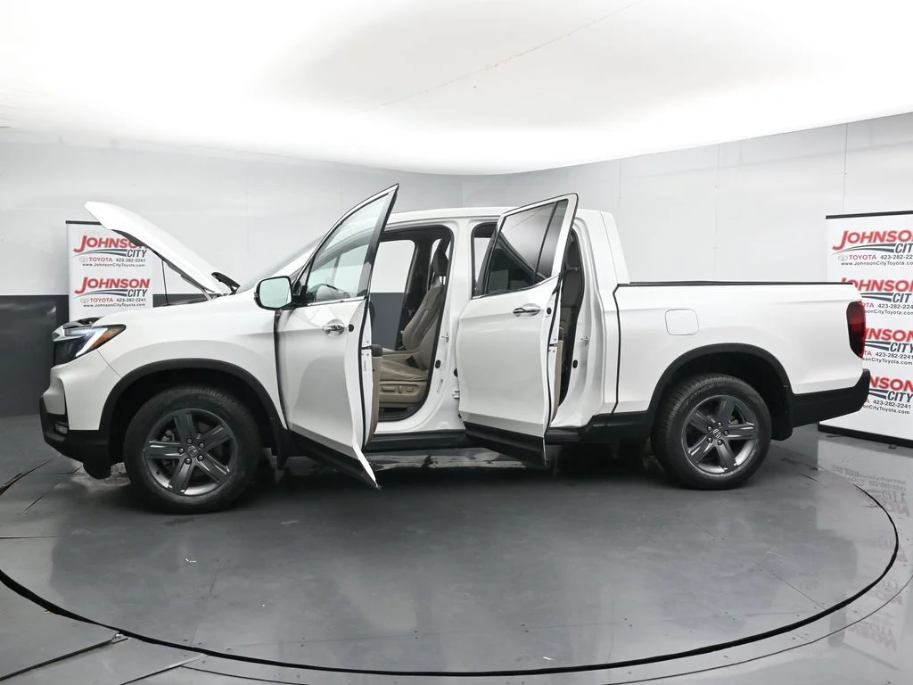 Used 2023  Honda RTL-E image 42