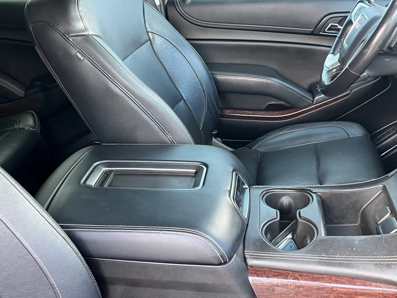 Used 2020 Onyx Black GMC SLT image 10