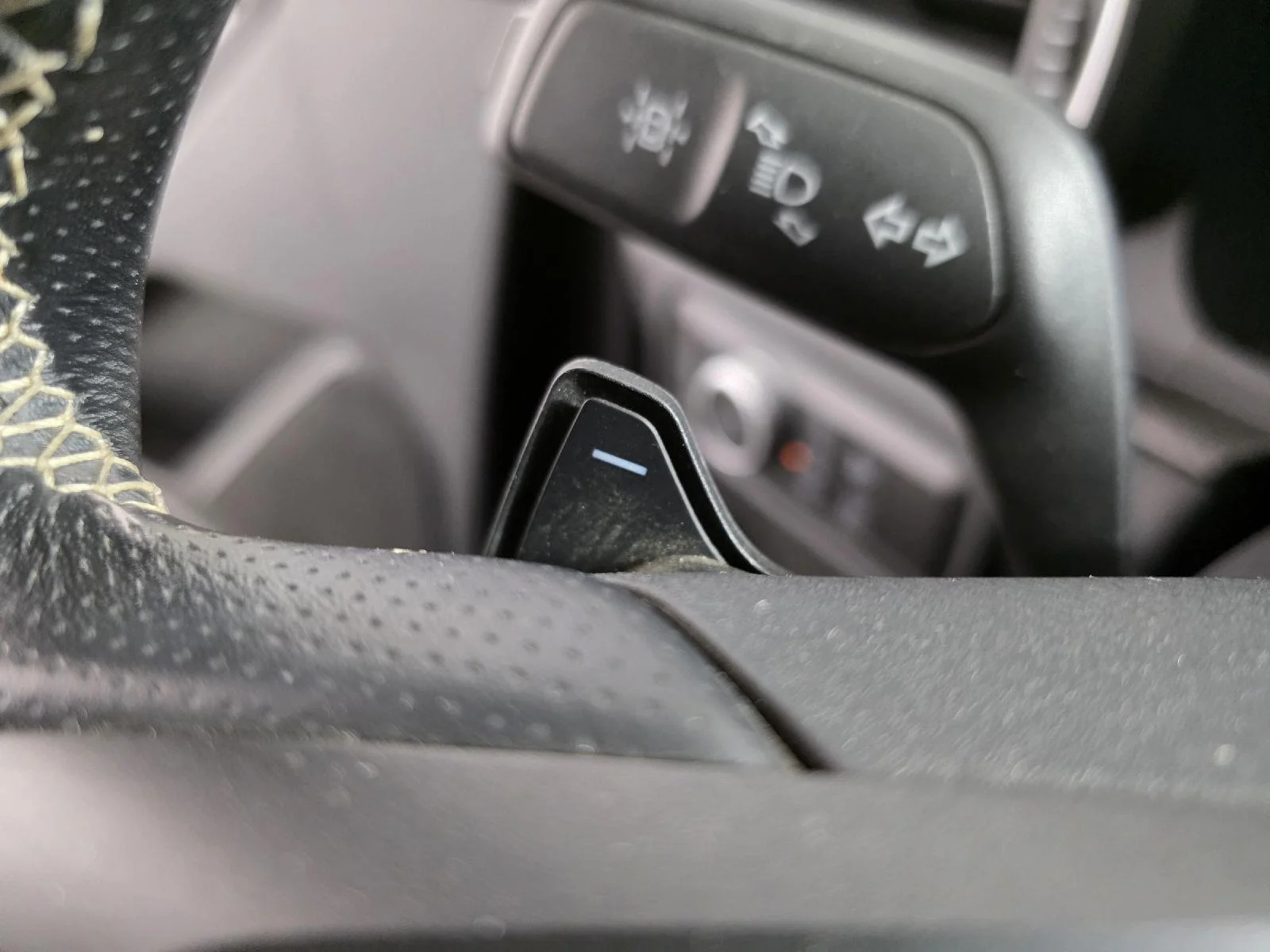 Used 2020 Agate Black Ford ST image 32