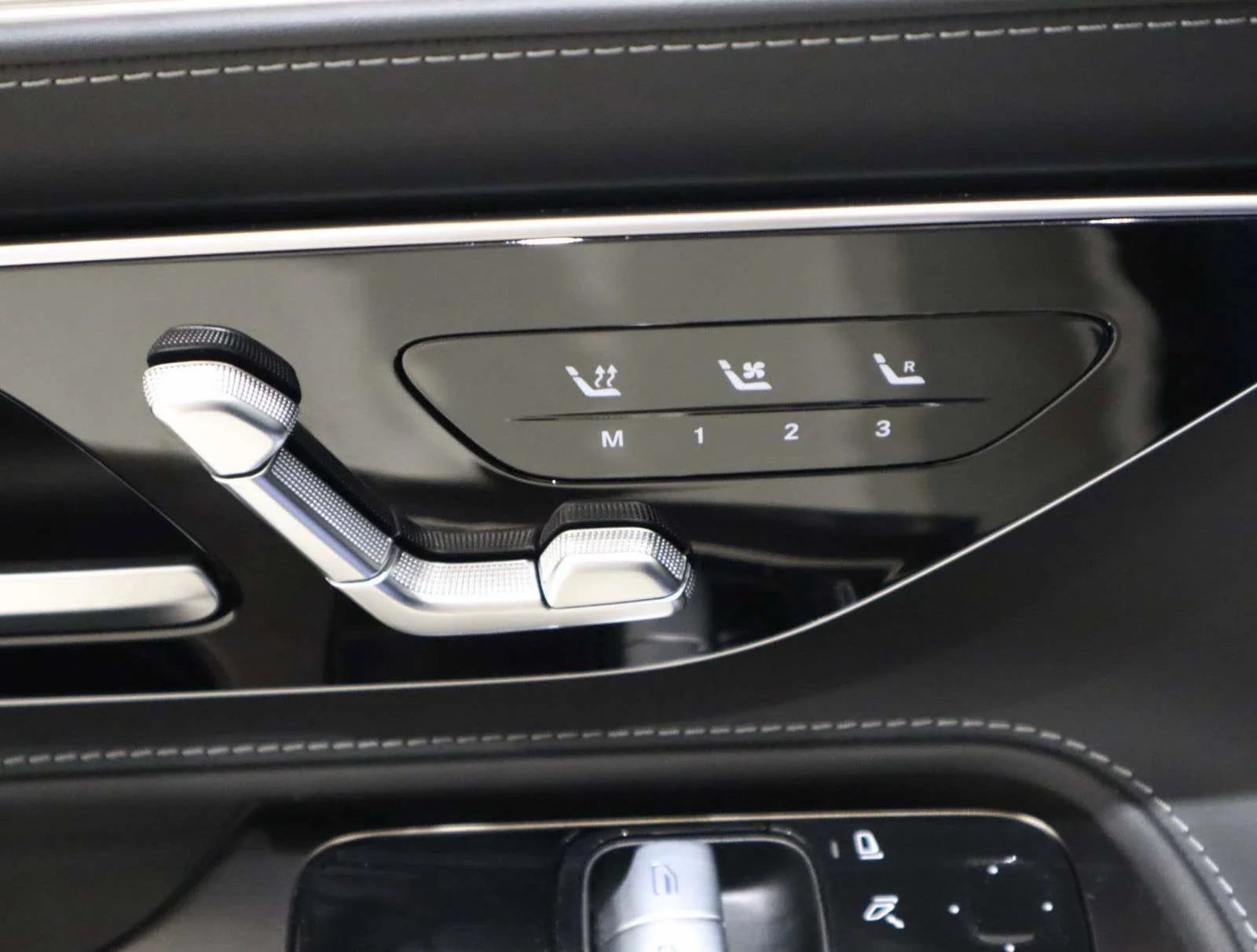 Used 2024 Starling Blue Metallic Mercedes-Benz AMG® GT 55 image 23