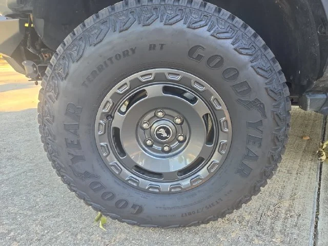 Used 2025 Gray Ford Base image 28
