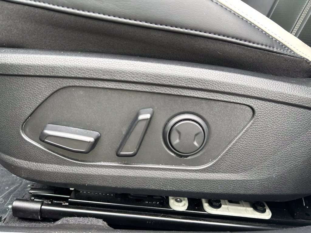Used 2025 Gray Kia GT-Line image 17