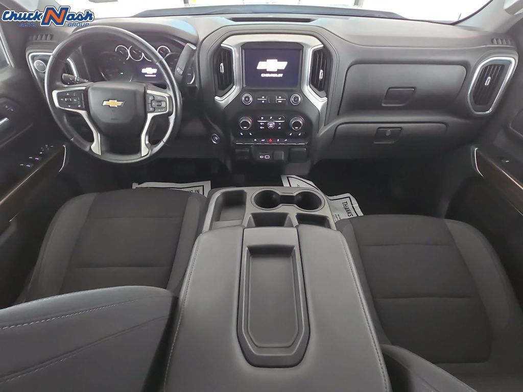 Used 2021 SILVER ICE METALLIC Chevrolet LT image 25