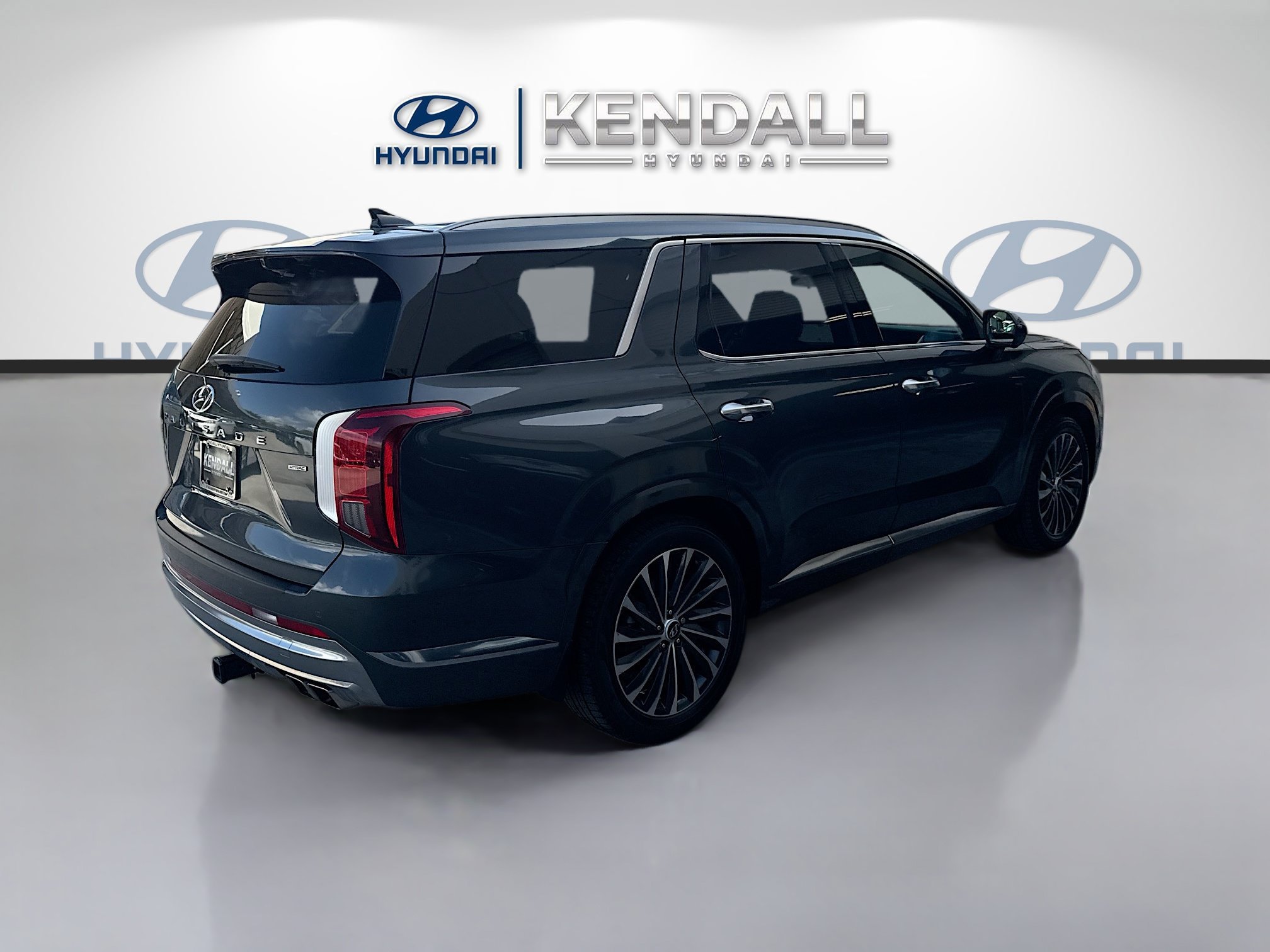 Used 2023 Steel Graphite Hyundai Calligraphy image 6
