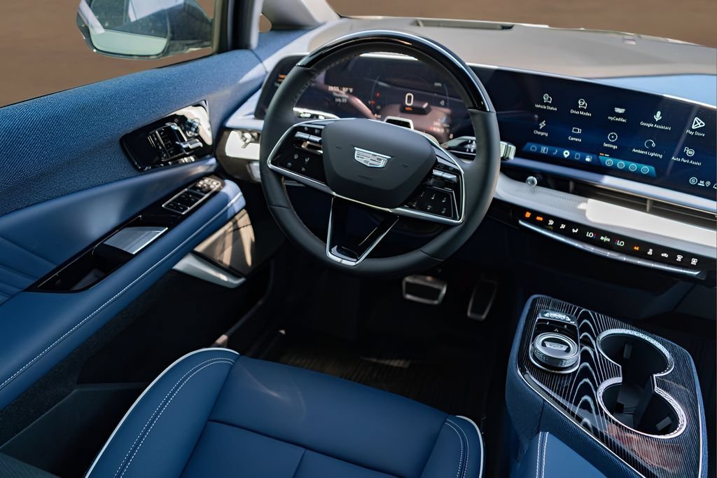 2027 Cadillac OPTIQ Premium Sport - Photo 20