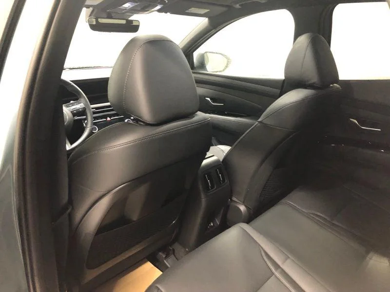 2025 Hyundai Santa Cruz Limited - Photo 16