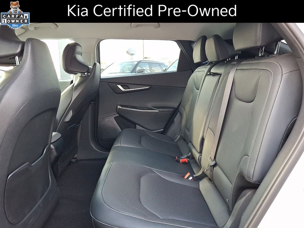 Certified Used 2024 White Kia Wind image 12
