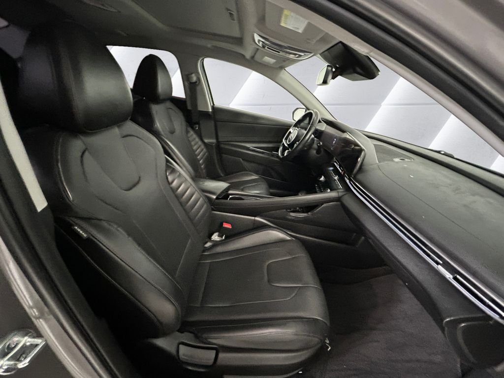 Used 2023 Silver Hyundai Limited image 13