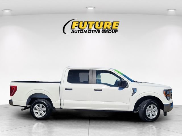 Used 2023 White Ford XLT image 3