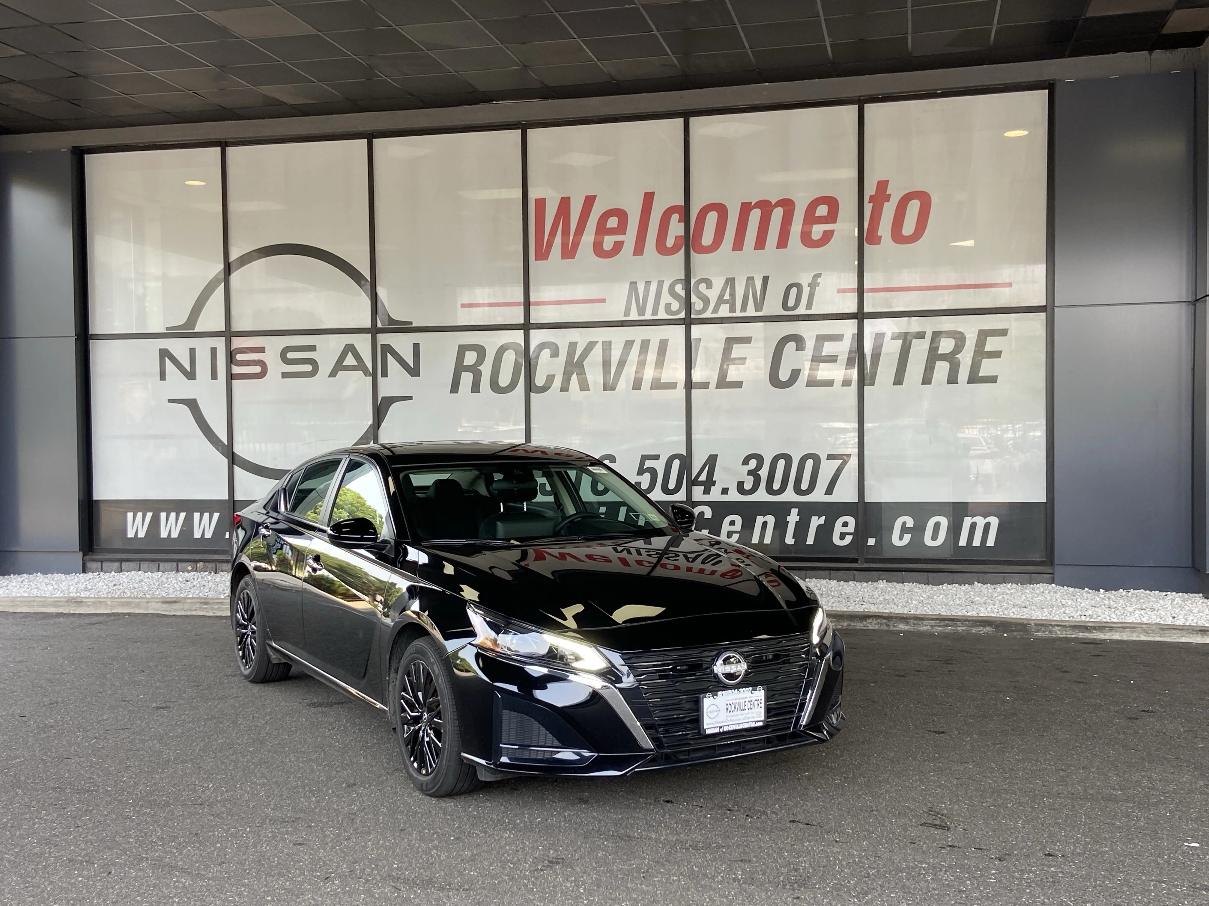 2025 Nissan Altima SV - Photo 1