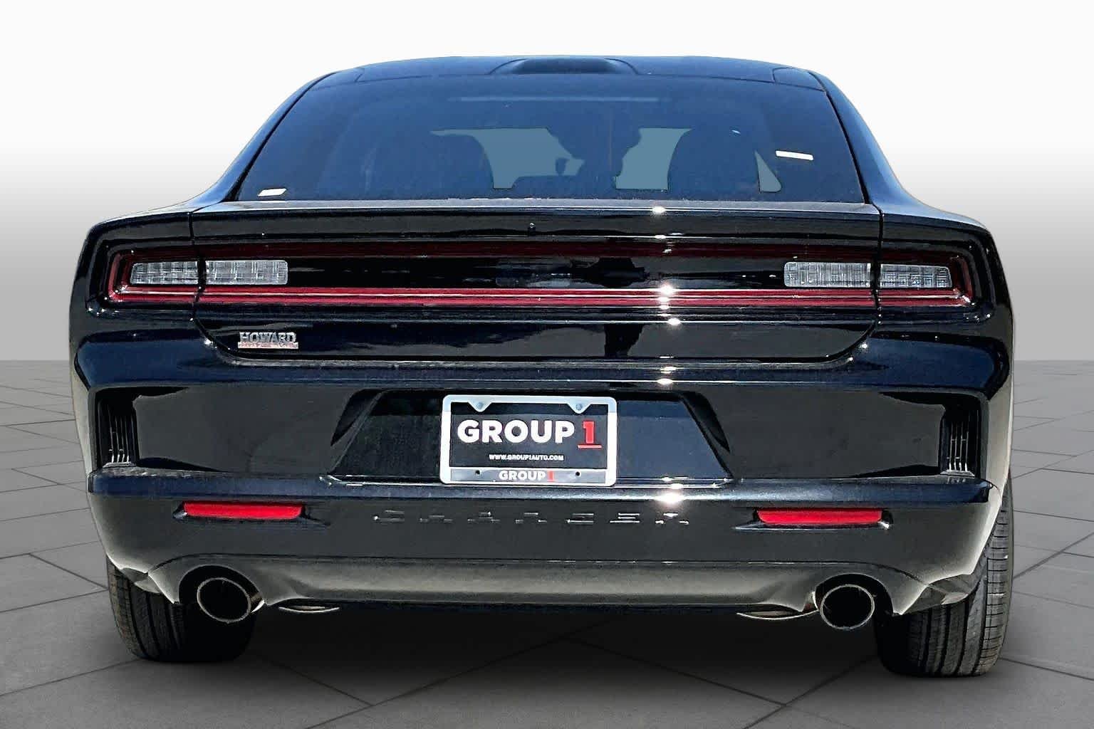 New 2026 Diamond Black Crystal Pearlcoat Dodge R/T image 5