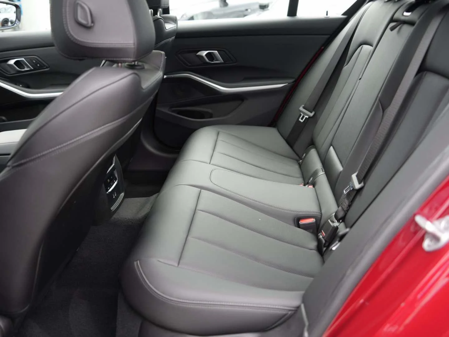 Used 2025 Vegas Red Metallic BMW 330i Sedan image 16