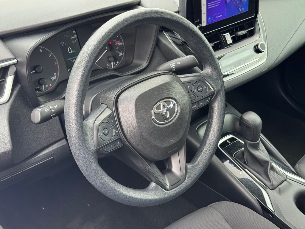Used 2024 White Toyota LE image 18