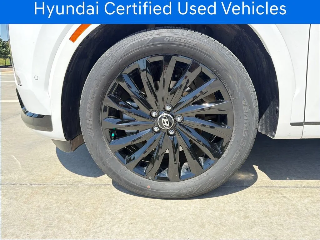 Certified Pre-Owned 2025 Hyundai Palisade Calligraphy Night Edition