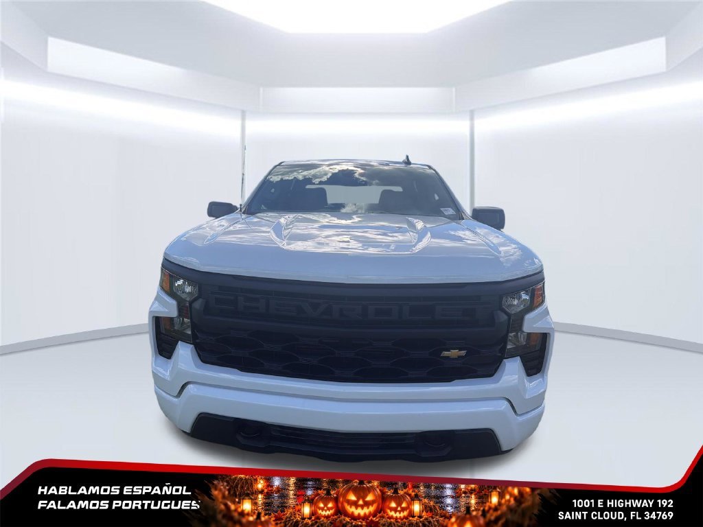 Used 2024 Summit White Chevrolet Custom image 8