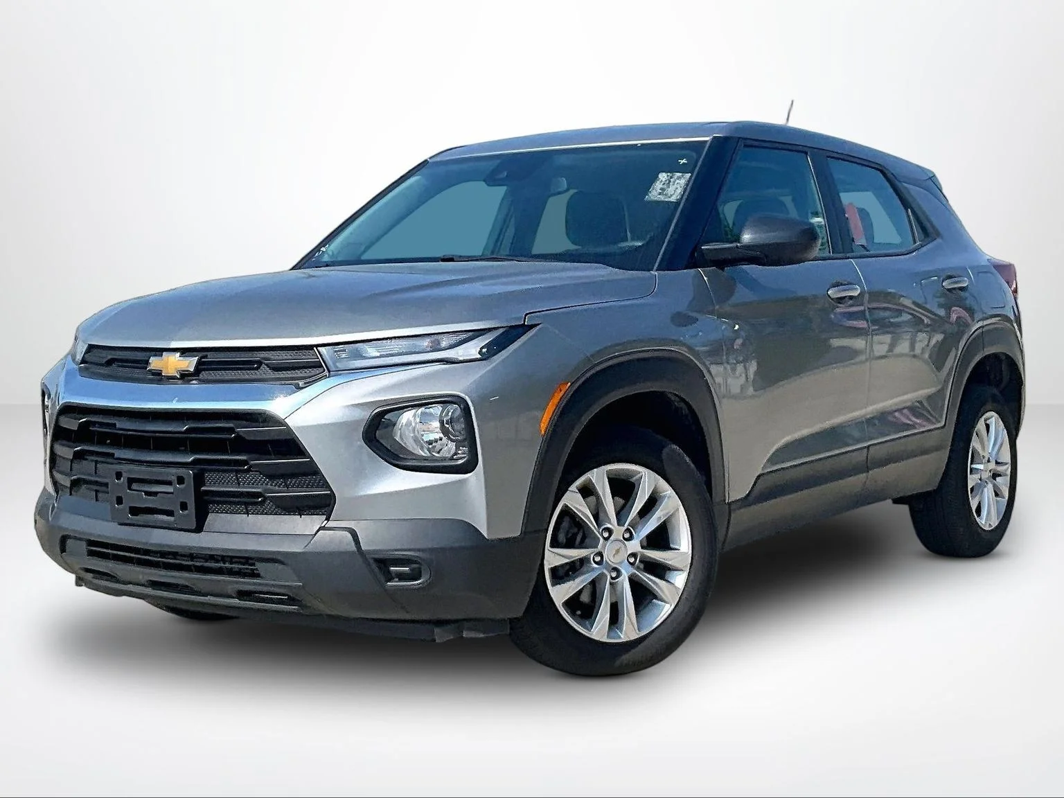 Used 2023 Gray Chevrolet LS image 2