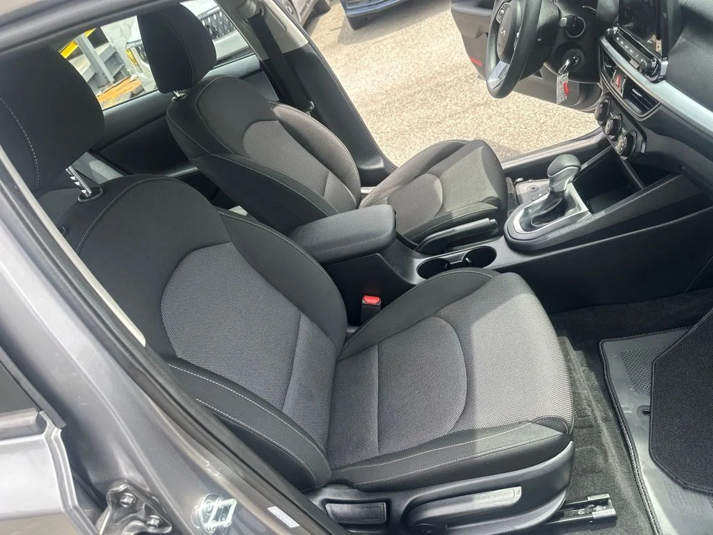 Used 2024 Gray Kia LXS image 34