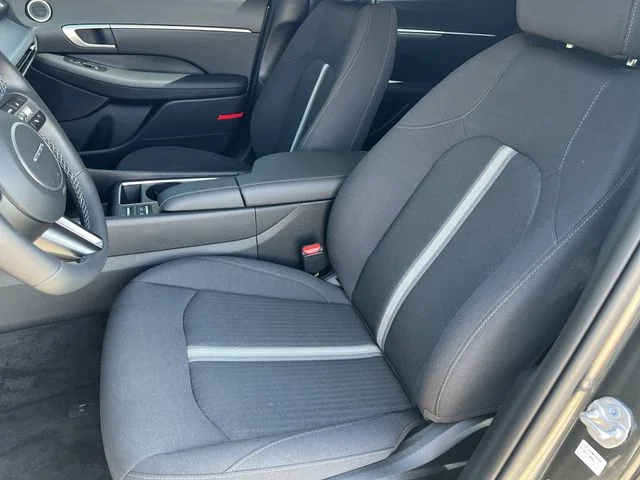 Used 2026 Gray Hyundai SEL Sport image 33