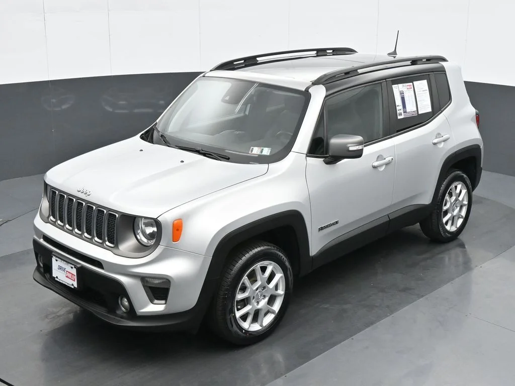 Used 2021 Silver Jeep Limited image 16
