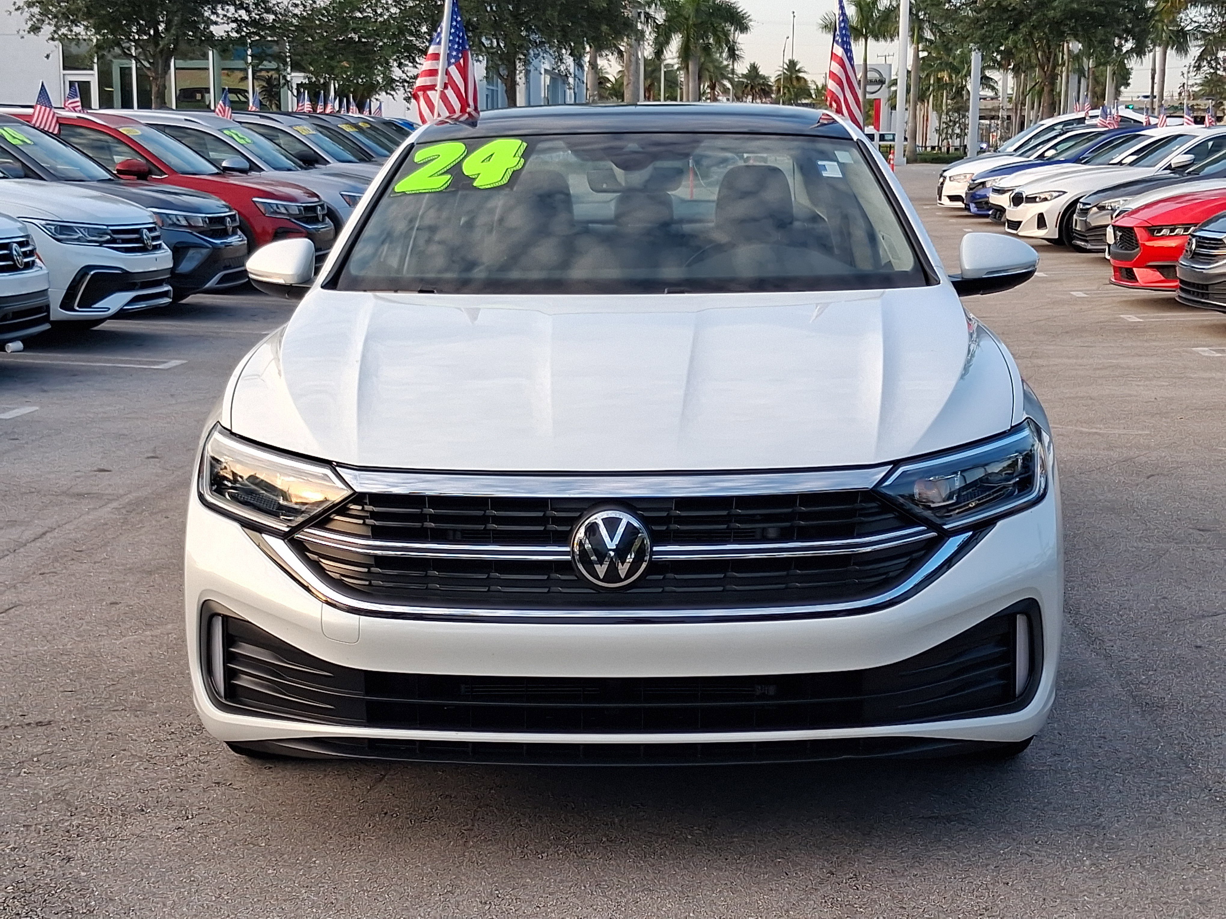 3VWGM7BU8RM070381
