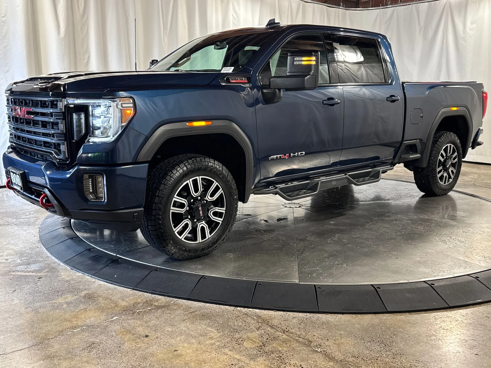 2023 GMC Sierra 4WD Crew Cab Standard Box AT4's photo