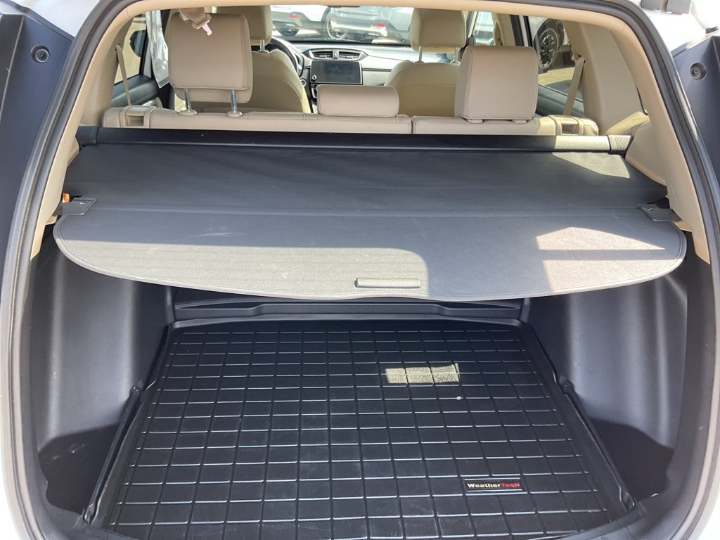 Used 2019 Platinum White Pearl Honda EX-L image 18