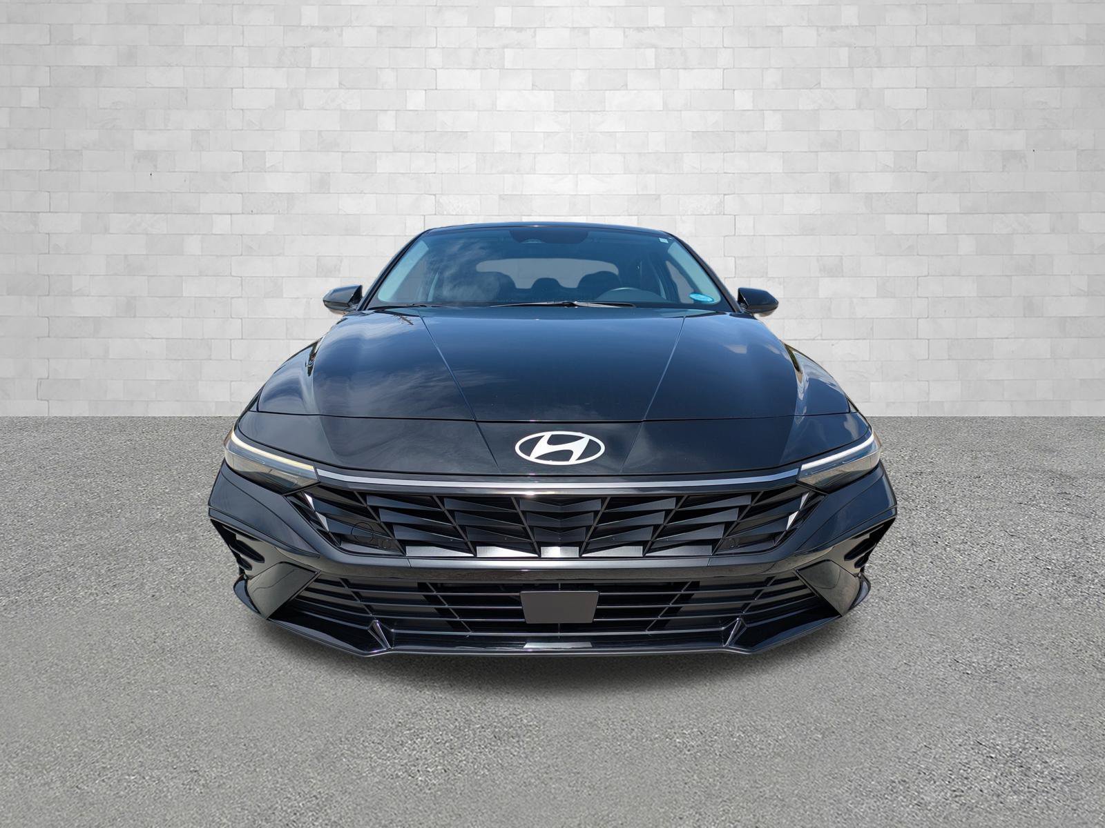 2025 Hyundai Elantra SEL - Photo 6