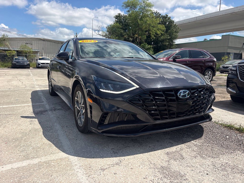 2023 Hyundai Sonata SEL FWD photo
