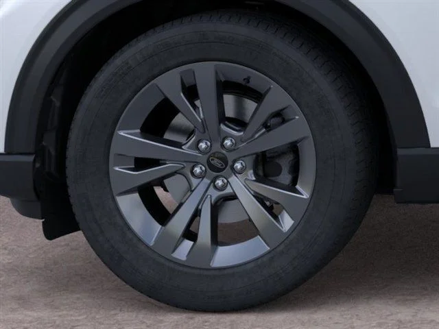 New 2026 Star White Metallic Tri-Coat Ford Active image 44