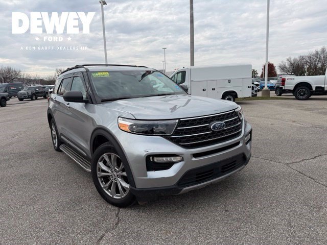 Used 2023 Silver Metallic Ford XLT image 2