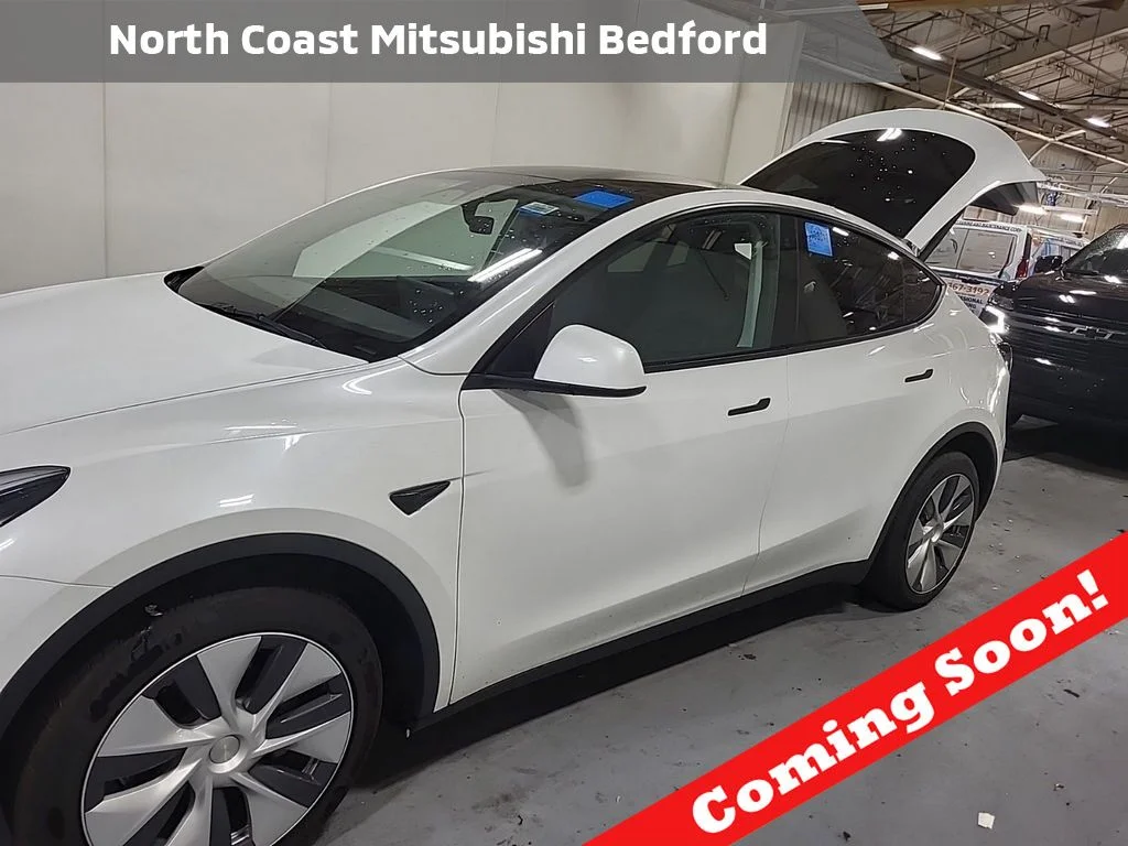 2023 Tesla Model Y Long Range Dual Motor All-Wheel Drive's photo