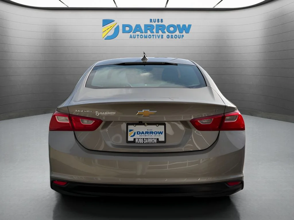 Used 2023 Gray Chevrolet LT image 4