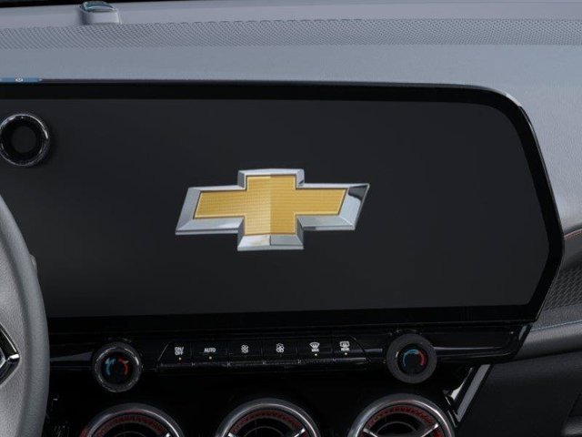 New 2025 Iridescent Pearl Tricoat Chevrolet RS image 20