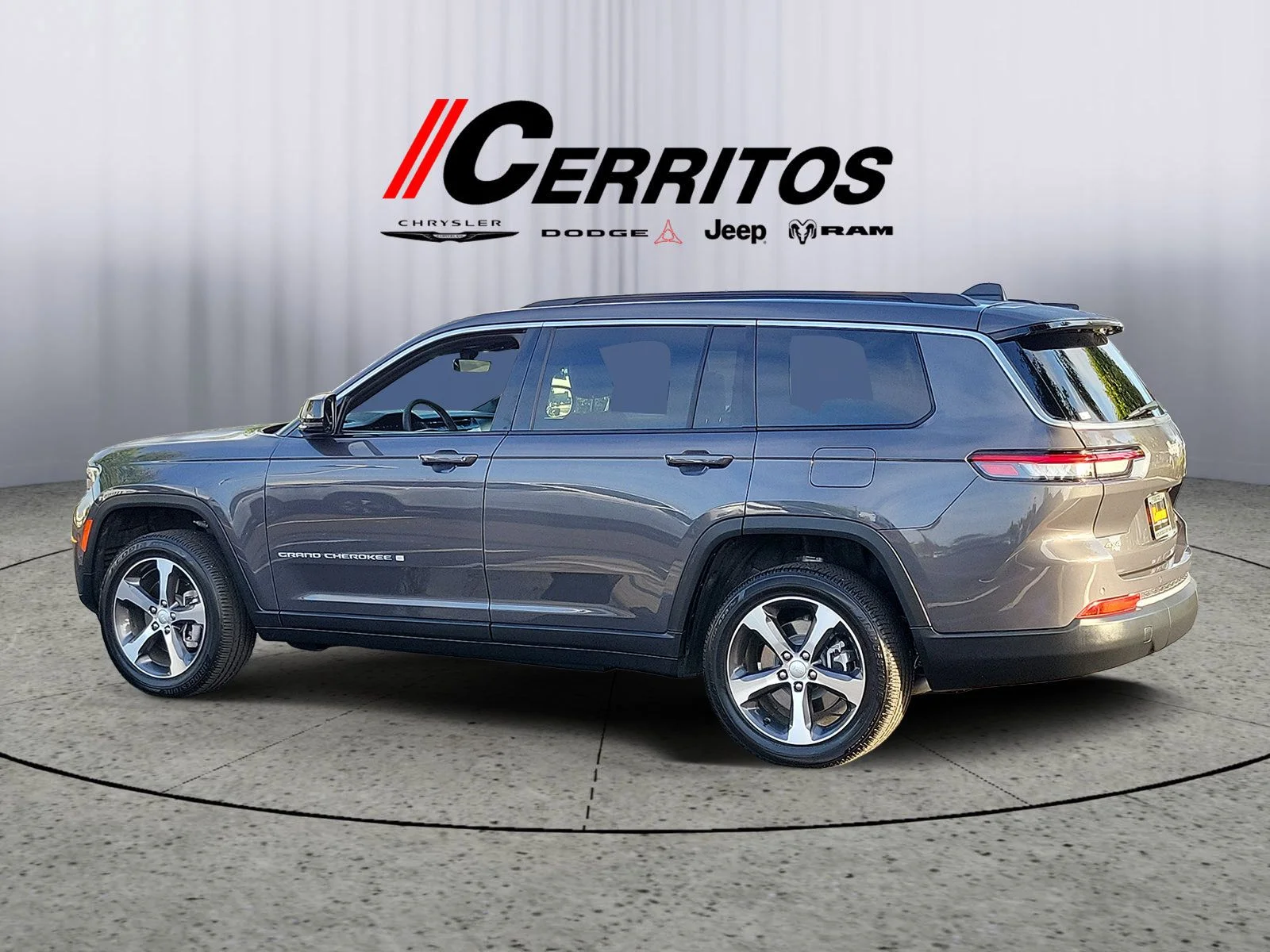 Certified Used 2026 Gray Jeep Limited image 2