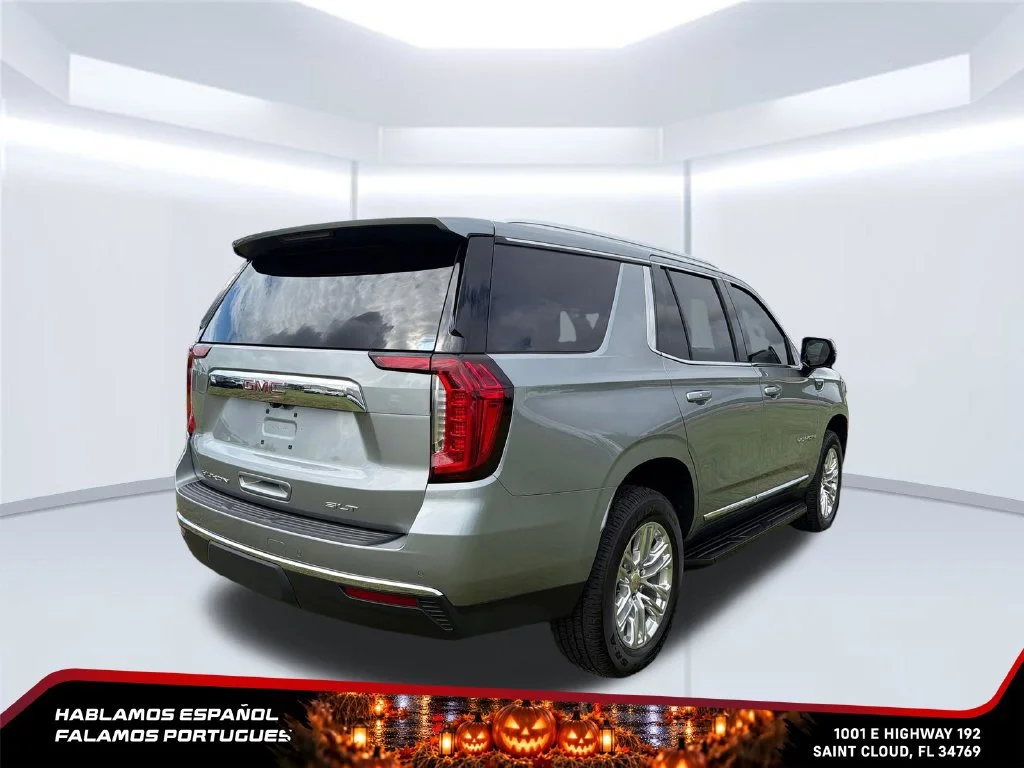 Used 2024 Sterling Metallic GMC SLT image 5