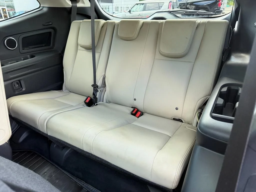 Used 2019 Red Subaru Limited image 11