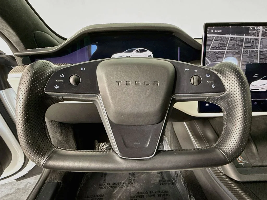 Used 2023 White Tesla Plaid image 11