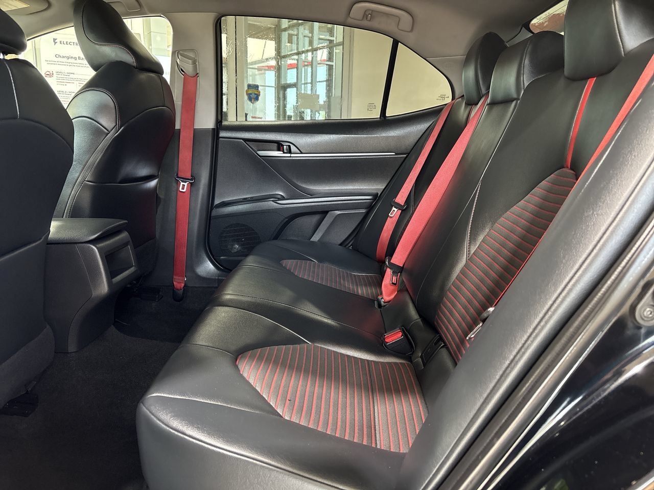 Used 2020 Midnight Black Metallic Toyota XSE V6 image 22