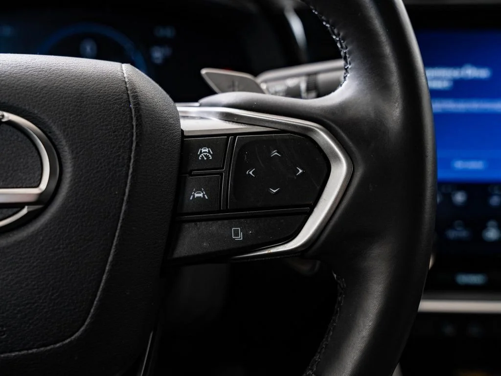 Used 2023 CLOUDBURST GRAY Lexus 450e Premium image 27