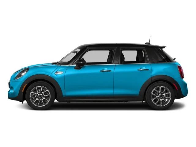 Used 2018 Volcanic Orange MINI  image 3