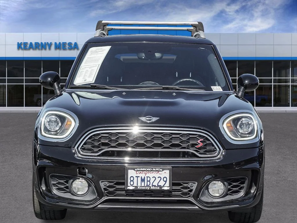 Used 2017 Black MINI Base image 2