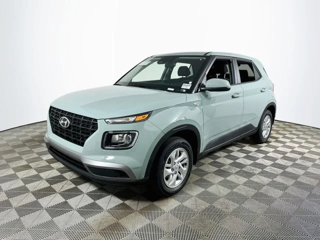 New 2026 Hyundai VENUE SE