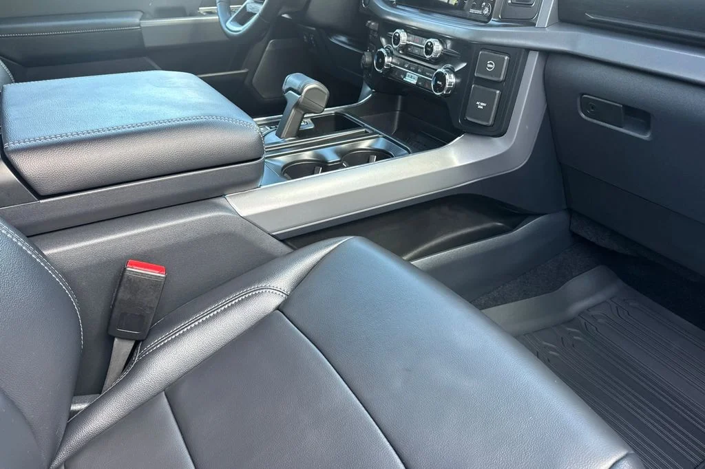 New 2026 Gray Metallic Ford XLT image 15