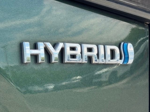 Used 2023 Cypress Toyota Hybrid Limited image 11